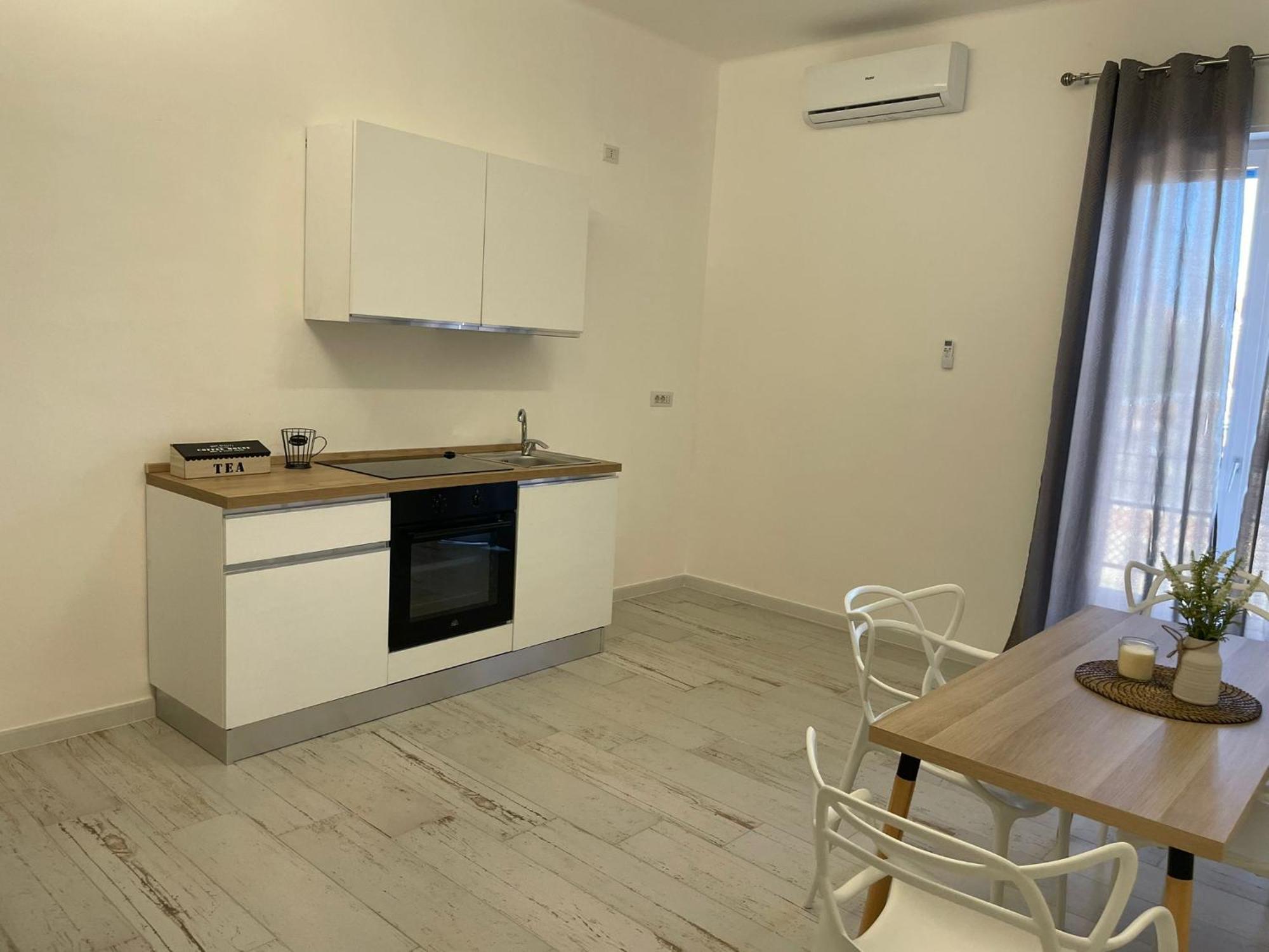 Maison Appartaments Bari Luaran gambar